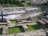 Amphi-Theater